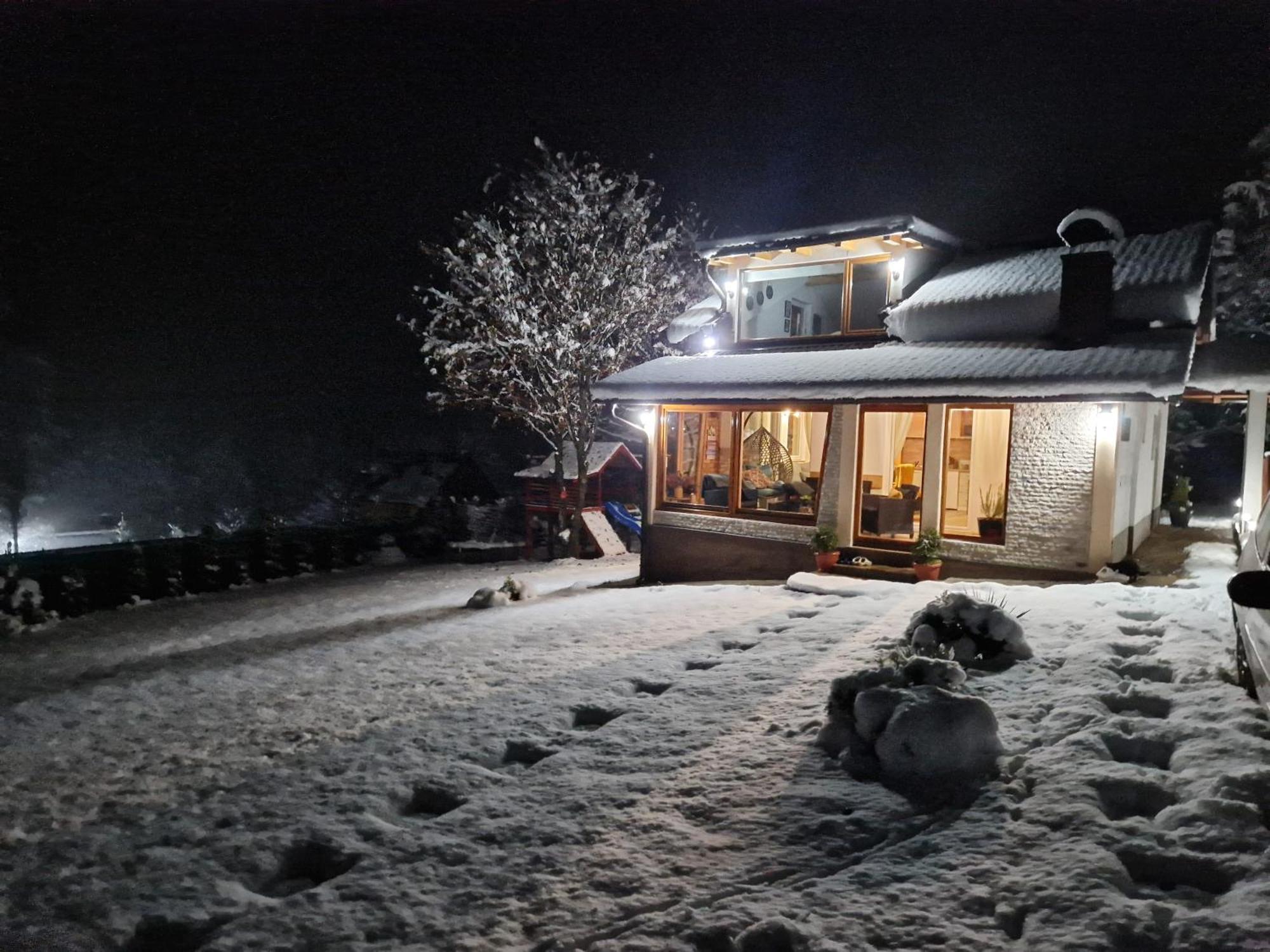 Mountain House Brutusi 17 Bjelasnica Trnovo Bih Exterior foto