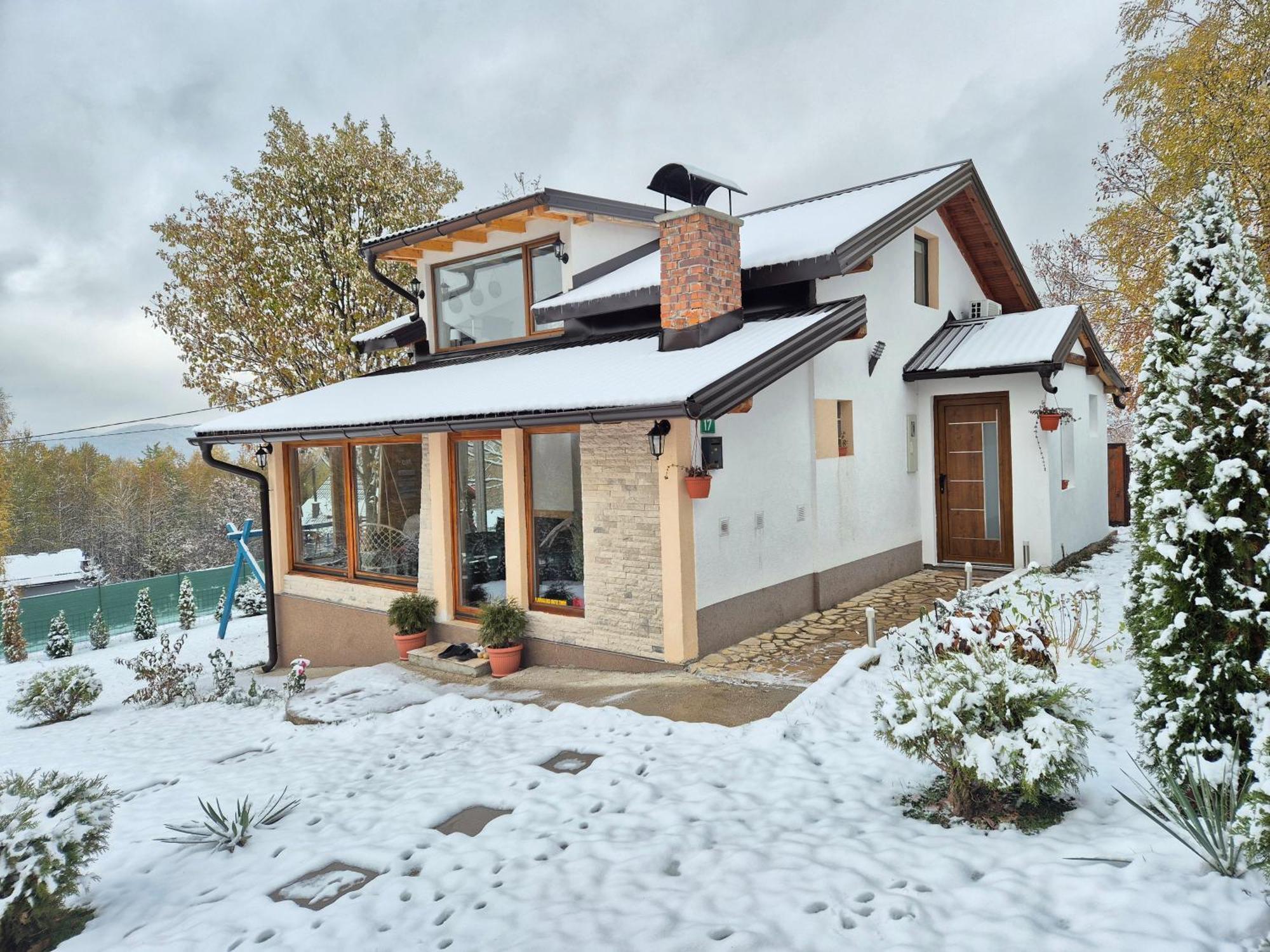 Mountain House Brutusi 17 Bjelasnica Trnovo Bih Exterior foto